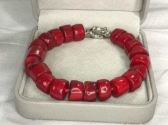 Beautiful Natural Red Chunky Coral Bracelet - $299 Retail   - Sterling Silver Clasp - Very Pretty Piece Wow !