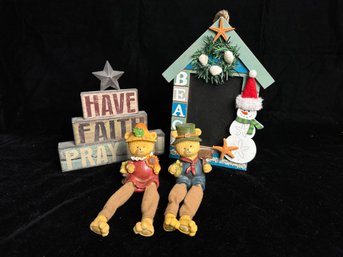 Holiday Decor Lot