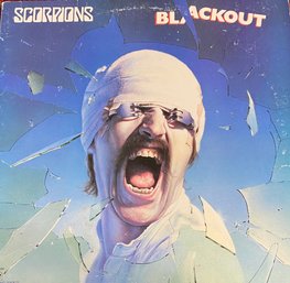 SCORPIONS -  'BLACKOUT'  - VINTAGE 1982 LP RECORD- SRM-1-4039 - W / Sleeve