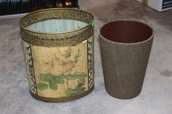 2 Wastebaskets