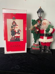 Animated Santa And Little Girl At Lamp Post