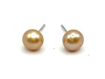 Vintage Sterling Silver Beige Color Pearl Style Earrings