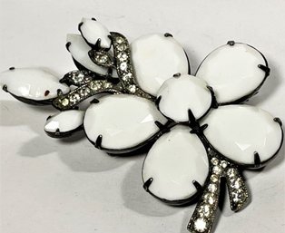 Large Eisenberg Ice Opaque White Rhinestone Brooch