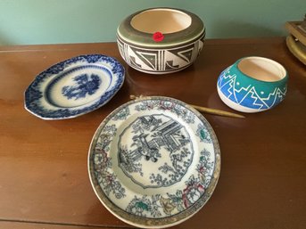 NATIVE AMERICAN POTTERY AND TWO PLATES