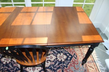 Pottery Barn Dining Table With Leaf And 4 Chairs