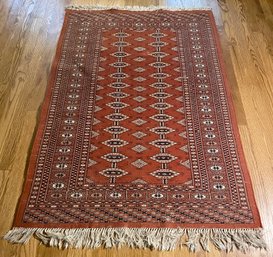 Good Looking Area Rug With Nice Design