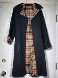 Fabulous Ladies Wool BURBERRY Coat - Dark Gray With Leather Belt - Size Small - Amazing Condition - WOW !