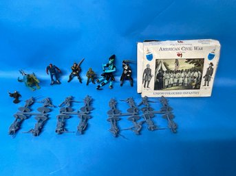 Variety Of Action Figures & Civil War Soldiers