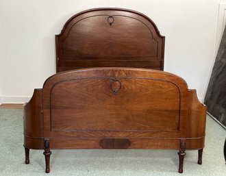 Early 20th-Century Bedroom Suite: Full Size Bed