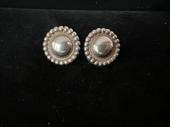 Vintage Round Silver Screw-back Earrings