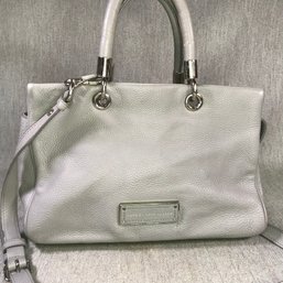 Fantastic MARC By MARC JACOBS Gray Leather Trim - Too Hot To Handle Model Satchel - Very Nice Condition !