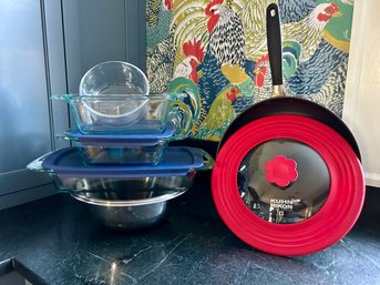Assorted Pyrex And OXO Non-stick Pan With Kuhn Rikon Smart Lid