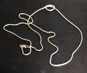 FINE ITALIAN STERLING SILVER 30' LONG CHAIN NECKLACE