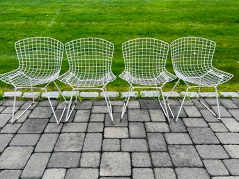 Set Of 4 Fabulous Harry Bertoia MCM Wire Patio Chairs