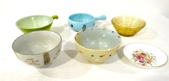 Small Kitchen Bowls And Pottery