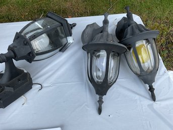 3 Outdoor Lights