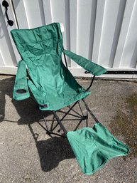 Green Captains Chair W/Footrest Outdoor Camping Chair 36.9x60.9x37.9 Great Condition