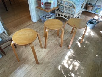 THREE NESTING MCM SIDE TABLES(DENMARK)