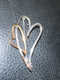 Beautiful 585 14K Diamond Double Intertwined Heart Brooch
