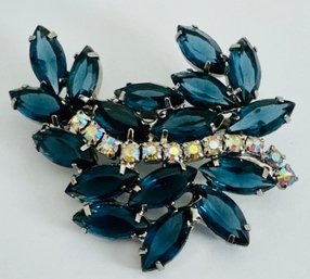 VINTAGE BLUE AND AURORA RHINESTONE SILVER TONE SPRAY BROOCH