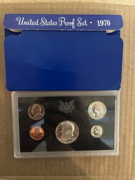 Beautiful 1970 US Mint Proof Set In Box