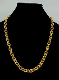 Beautiful Vintage Signed Sarah Coventry Goldtone Link Necklace