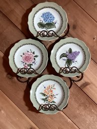 Set Of 4 Princess House Vintage Garden Plates W/Display Rack