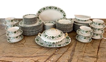 Royal Jackson Fine China Vogue Ceramic Industries Dinnerware Set