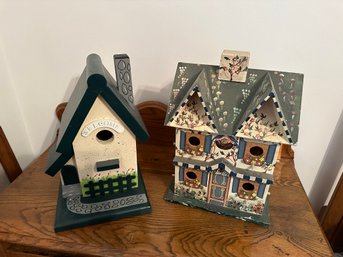 Two Birdhouses One Multi-tenants