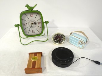 Clocks And Radio Collection