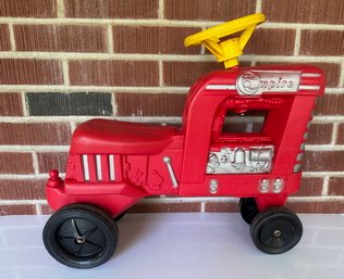 Vintage 1978 EMPIRE Toy Tractor Ride Toy