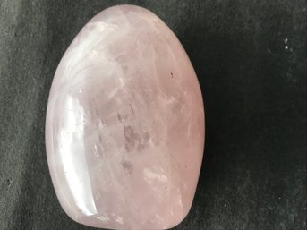 Rose Quartz Crystal, 1 LB 2 Oz