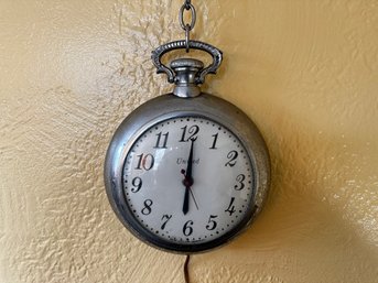 Vintage United Clock Co. Electric Wall Clock