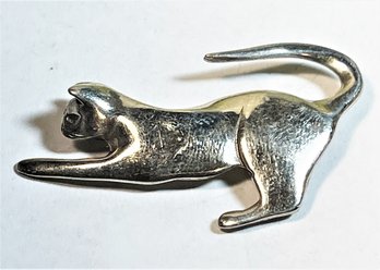 Signed Sterling Silver Brooch Of Cat R. Nichols