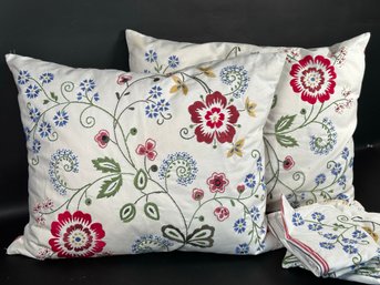 Four Elegant Embroidered Button-On Shams With Two Pillows