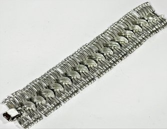 Signed LISNER Silver Tone Large Link Vintage Costume Bracelet