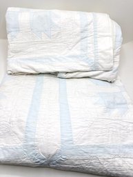 Vintage Hand Made Bear Paw Pattern Quilt In White & Sky Blue