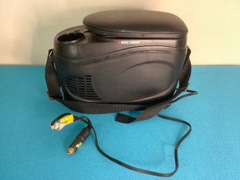 BLACK AND DECKER THERMO ELECTRIC TRAVEL COOLER