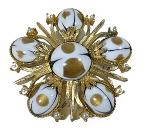 Vintage Cathe Art Glass Gold Tone 1960s Costume Brooch W Faux Pearls