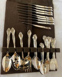 Oneida Flatware Service For Eight