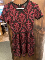 Romeo And Juliet Coutur Dress Size M 8