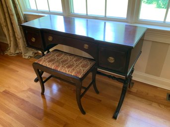Vintage Vanity Table With Padded Bench