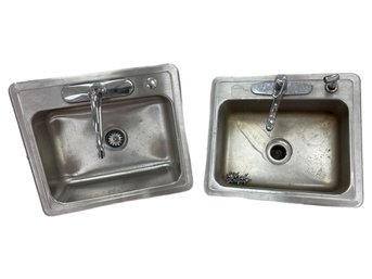 2 Sinks