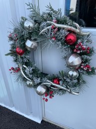 28' Battery Operated Lighted Wreath With Antler Theme