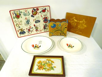 Country Woodware & Rooster Plates