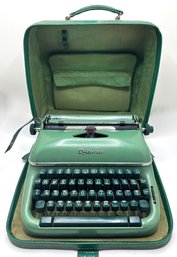 Optima Super Elite 3 Typewriter In Original Case, Made In East Germany (1960)