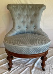 Hip Rest Upholstered Victorian Parlor Chair