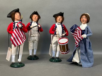 Vintage Williamsburg & Other Carolers By Byer's Choice #13