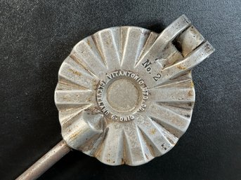 A Vintage Cast-Aluminum Pizzelle Press By Vintantonio