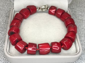 Fantastic Genuine Red Natural Chunky Coral Bracelet - Beautiful Piece - Made To Retail For $295 - Fantastic !